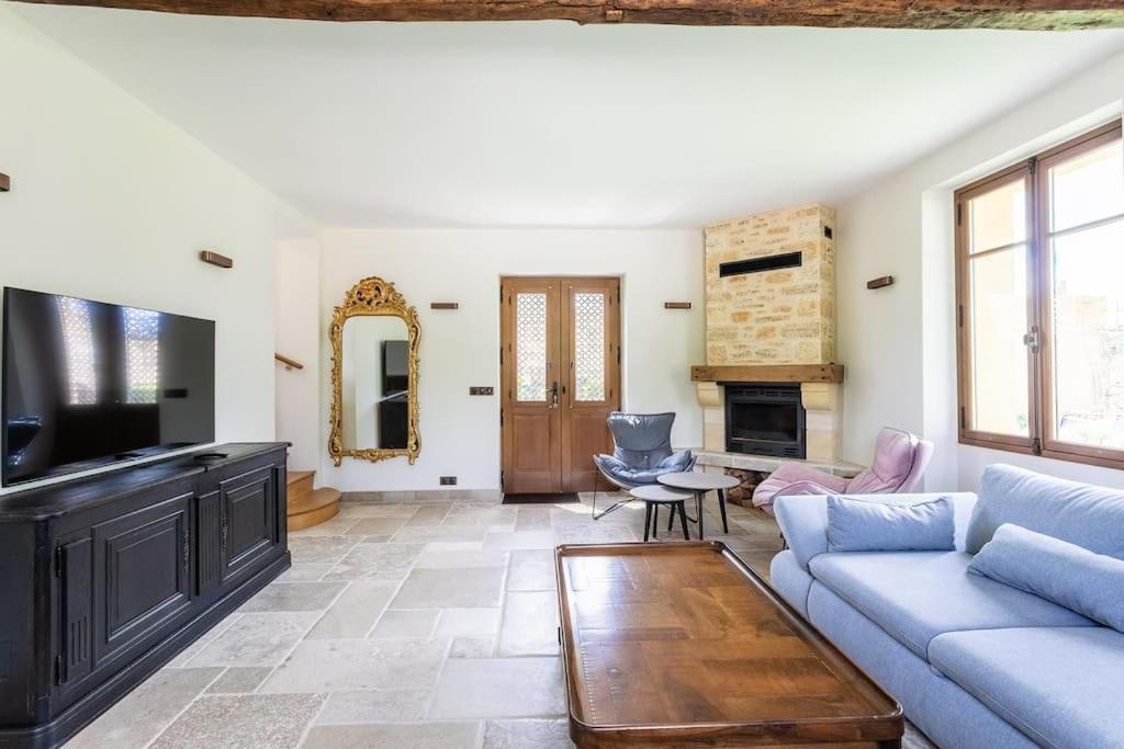Guardian House Of Chateau Monteil With Heated Pool And Jacuzzi Villa Calviac-en-Perigord Esterno foto